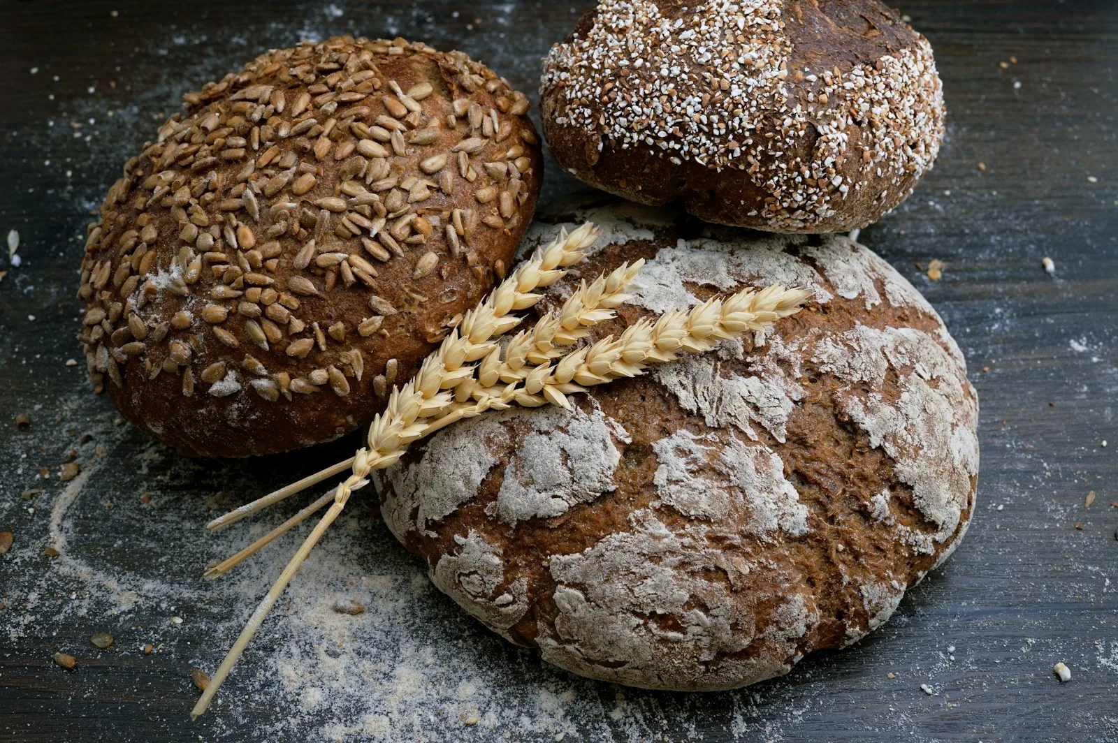 Editorial mood image for the The Little Loaf website concept